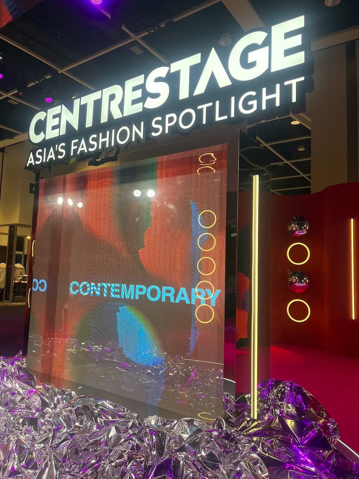 香港のファッション展示会「CENTRESTAGE」会場に設置された展示会のサイン