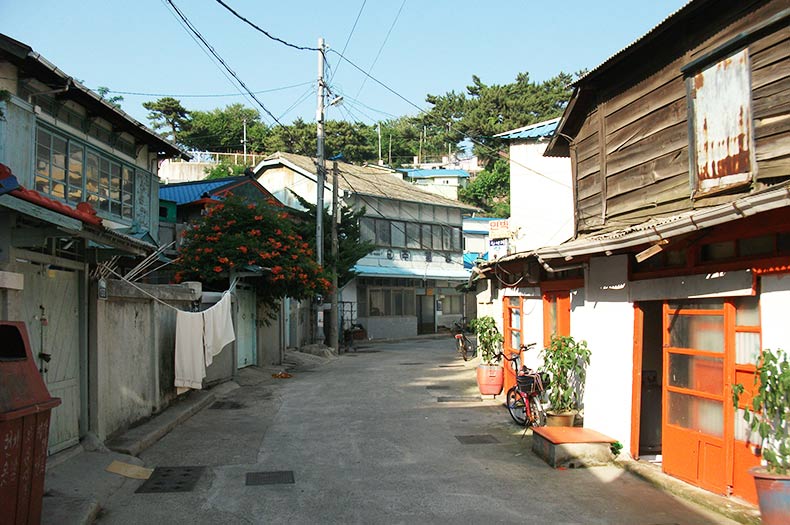 破壊か再生か 今見直される韓国の戦前日本建築群 海外zine