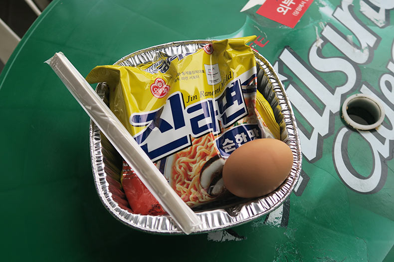 キムチ チキン 即席めんが韓国で国民食になったワケ 海外zine
